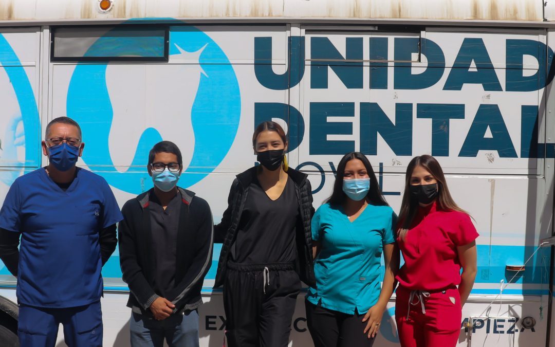 Ofrecen servicios dentales gratuitos, a las afueras de Presidencia, en Cuauhtémoc