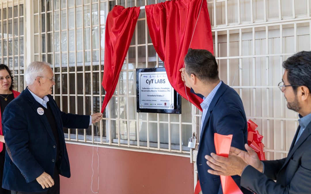 Inauguran laboratorio de ciencia y tecnología en la Técnica 27, en Anáhuac