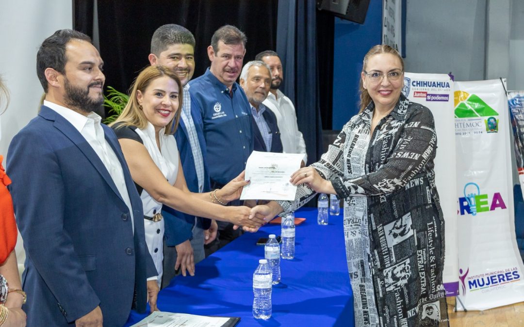 81 mujeres concluyen cursos del Programa CREA, en Cuauhtémoc