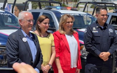 A nombre de Alcaldes, Beto Pérez agradece a Maru Campos equipamiento a Policías Municipales